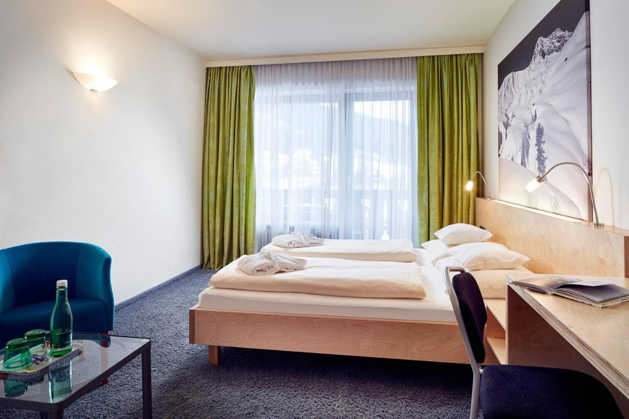 Keyone Rooms Loisach Lermoos Exterior photo